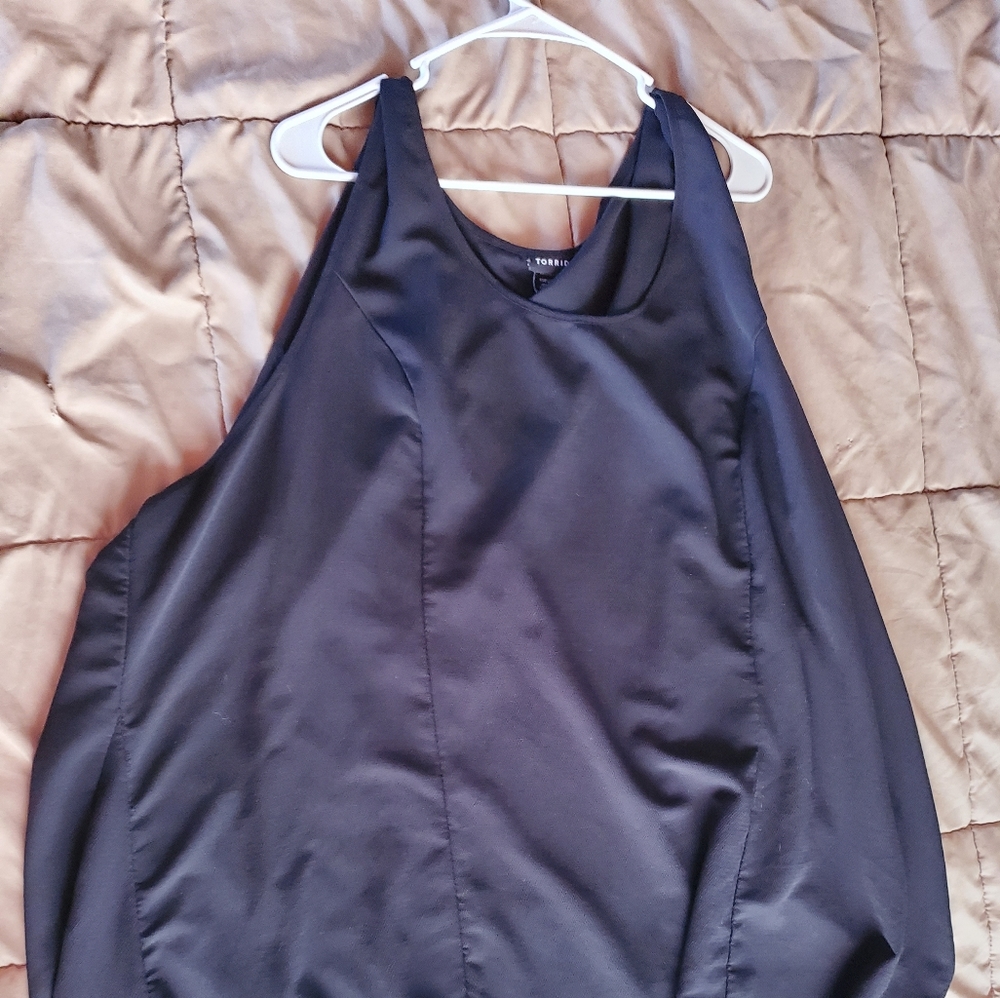 Torrid plus size 5 ladies tunic tank beaded details